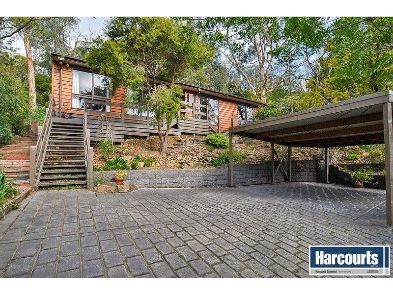 98 Old Belgrave Road, Upwey VIC 3158