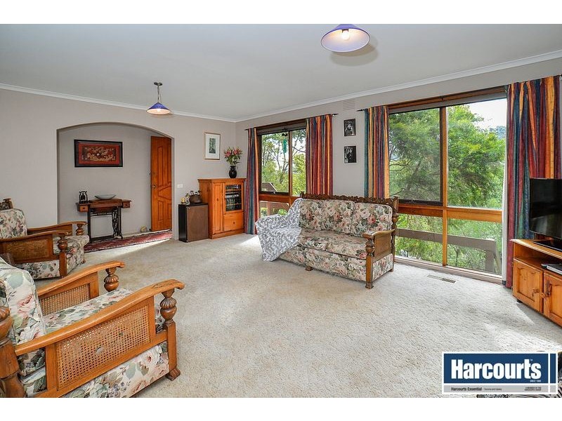 98 Old Belgrave Road, Upwey VIC 3158
