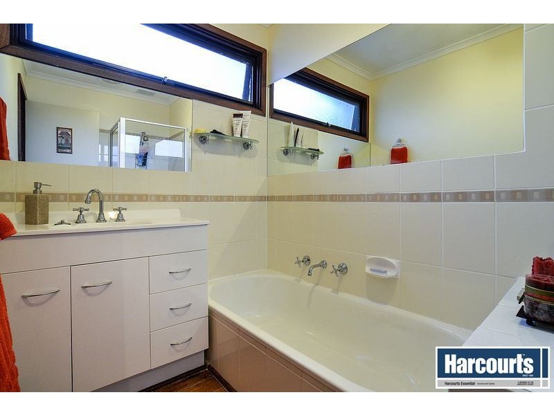 261 Glenfern Road, Upwey VIC 3158