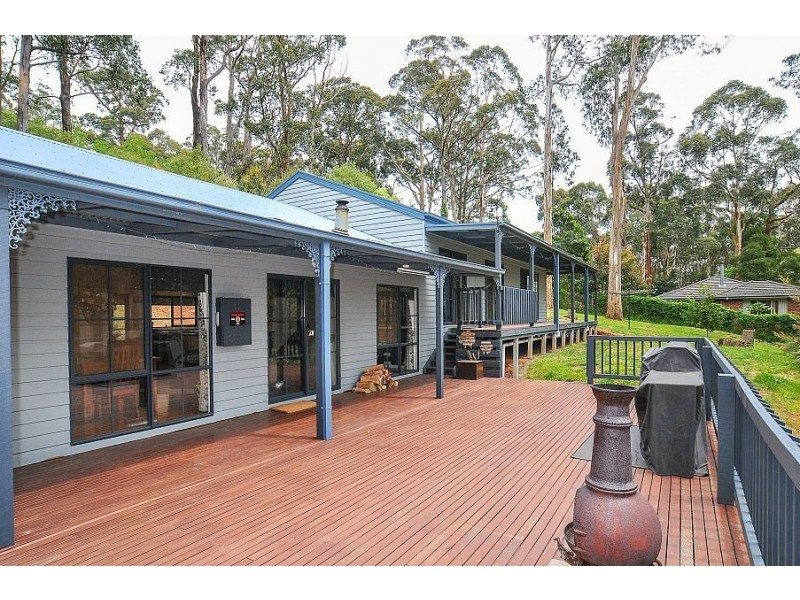 4 Janesdell Avenue, Ferny Creek VIC 3786