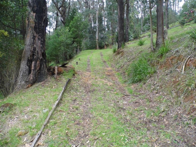 6 Janesdell Avenue, Ferny Creek VIC 3786