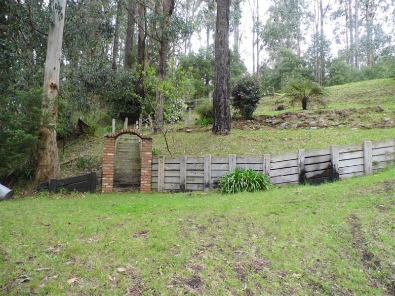 6 Janesdell Avenue, Ferny Creek VIC 3786