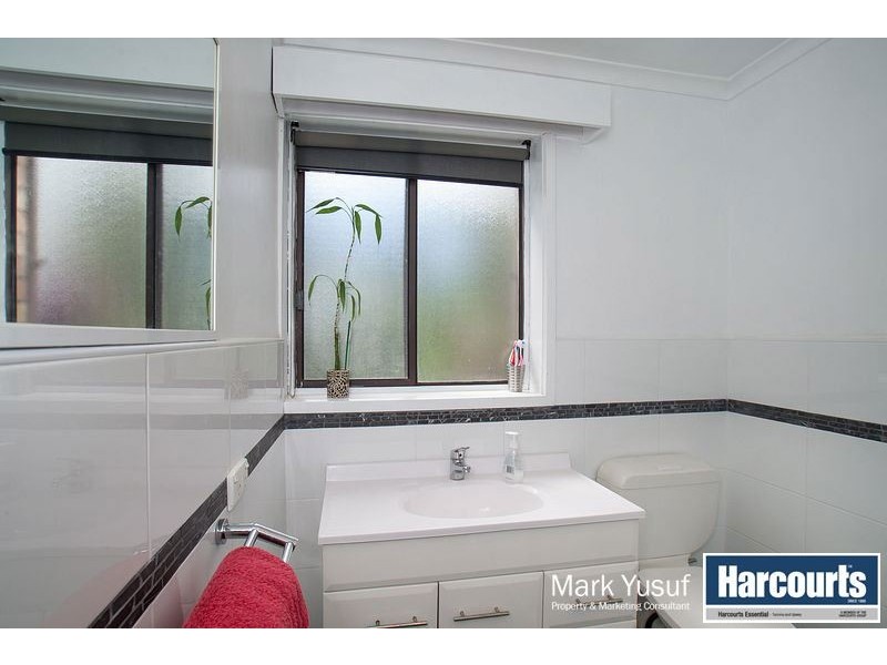 6 Deans Road, Upwey VIC 3158