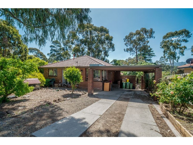 285 Glenfern Road, Upwey VIC 3158
