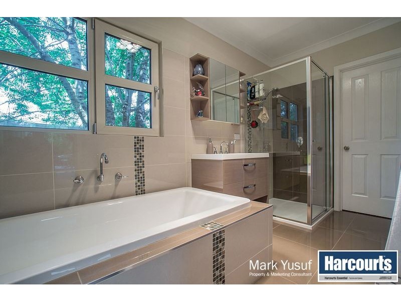 118 Glenfern Road, Ferntree Gully VIC 3156