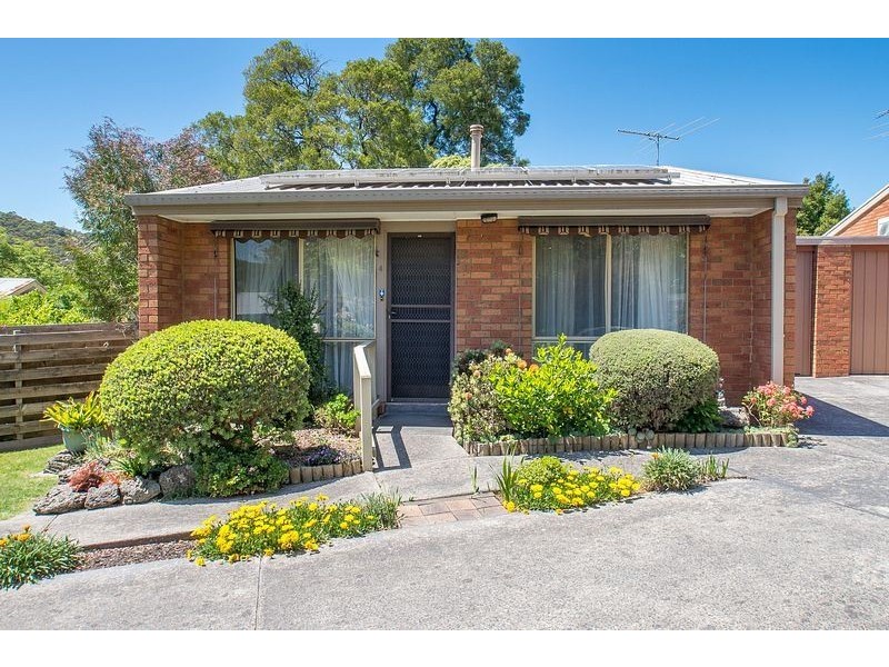 4/8 Rutherford Road, Tecoma VIC 3160