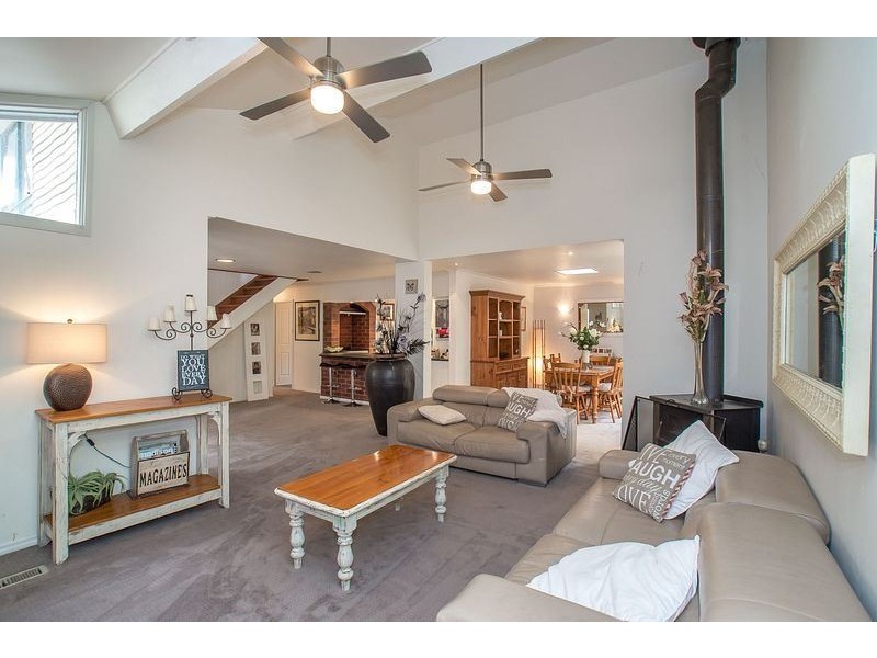 1 Rita Street, Upwey VIC 3158