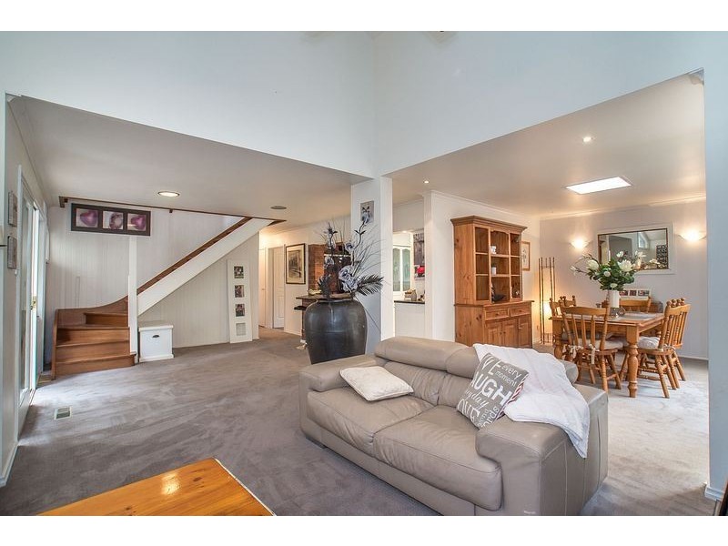 1 Rita Street, Upwey VIC 3158