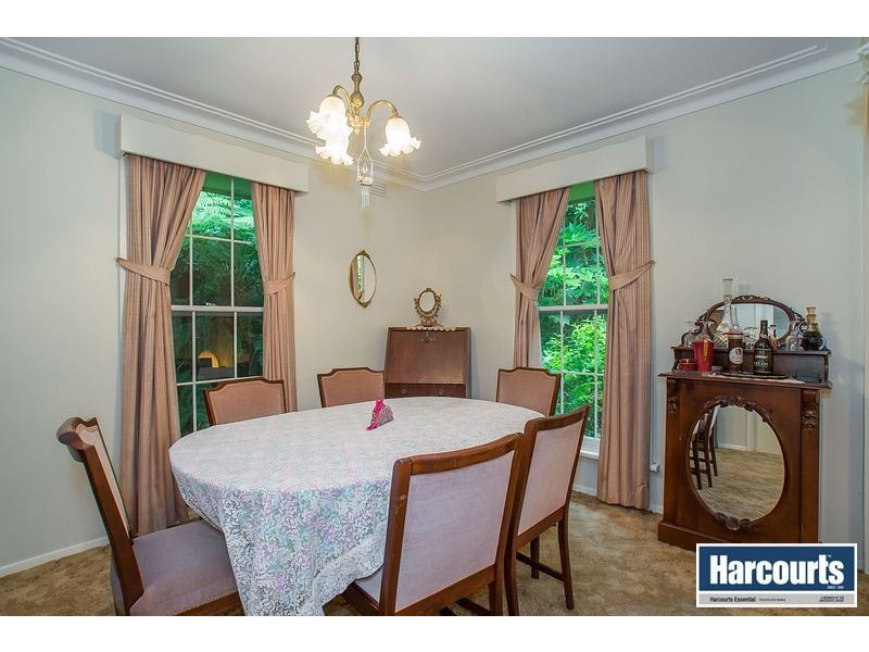 38 Blackwood Street, Tecoma VIC 3160