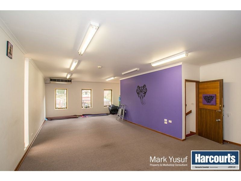 40 – 42 McBride Street, Cockatoo VIC 3781