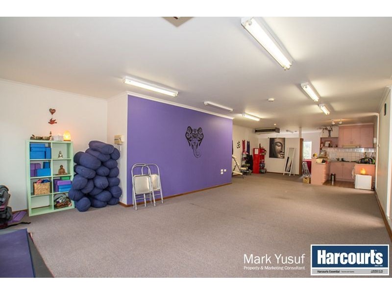 40 – 42 McBride Street, Cockatoo VIC 3781