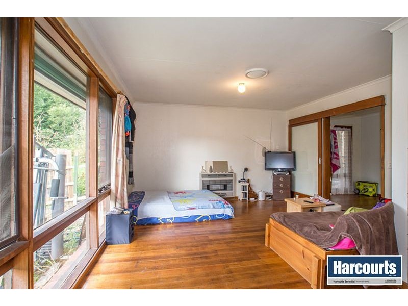 243 Glenfern Road, Upwey VIC 3158