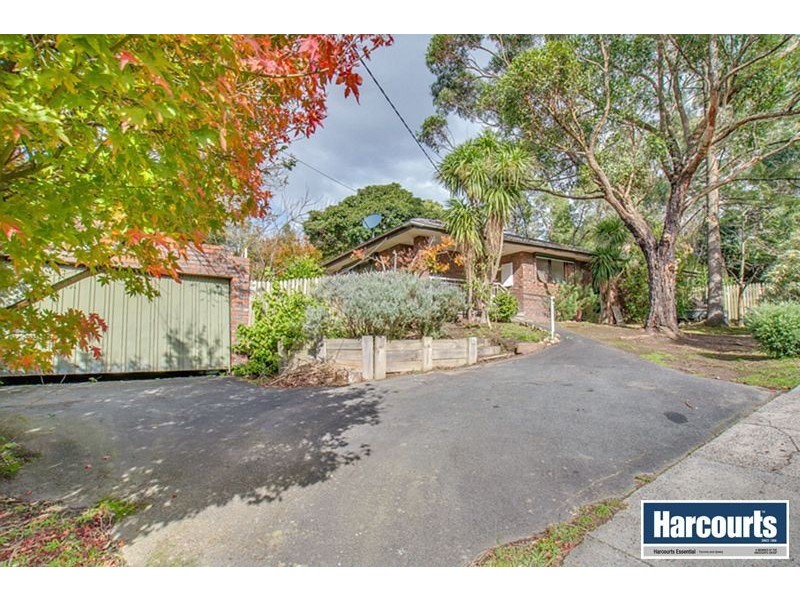 243 Glenfern Road, Upwey VIC 3158