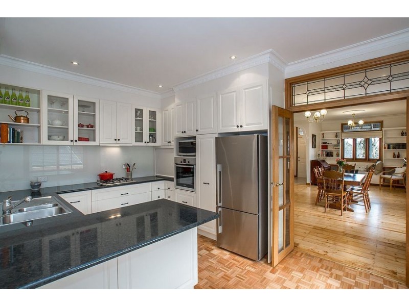 6 Salisbury Street, Upper Ferntree Gully VIC 3156