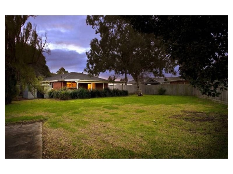 2 Ferntree Court, Ferntree Gully VIC 3156