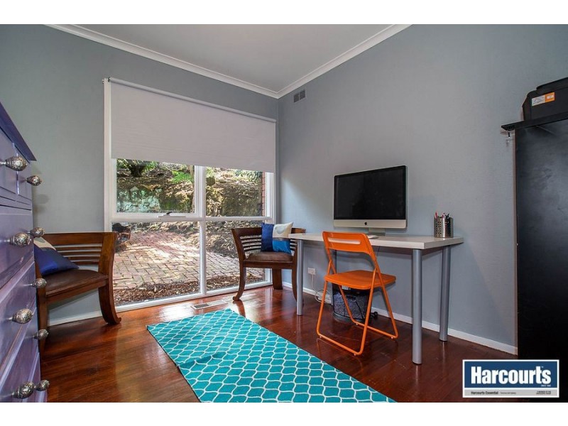 6 Pauline Avenue, Tecoma VIC 3160