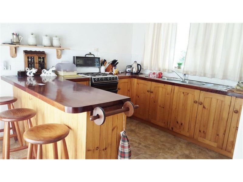 5 Mount View Road, Upper Ferntree Gully VIC 3156