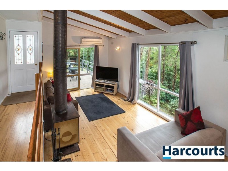 26 Centre Road, Upwey VIC 3158