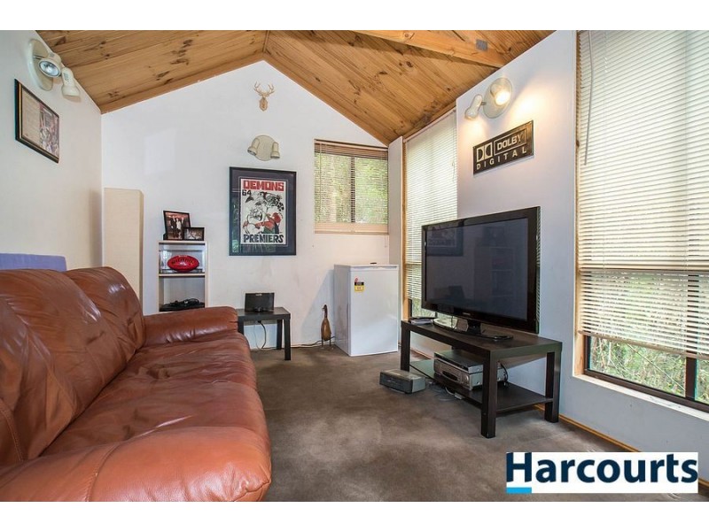 26 Centre Road, Upwey VIC 3158