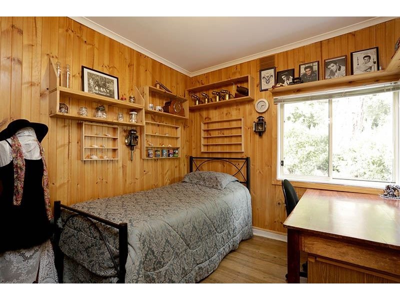 423 Glenfern Road, Upwey VIC 3158