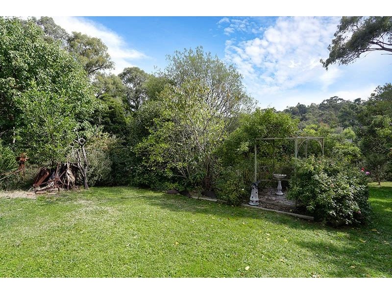 423 Glenfern Road, Upwey VIC 3158