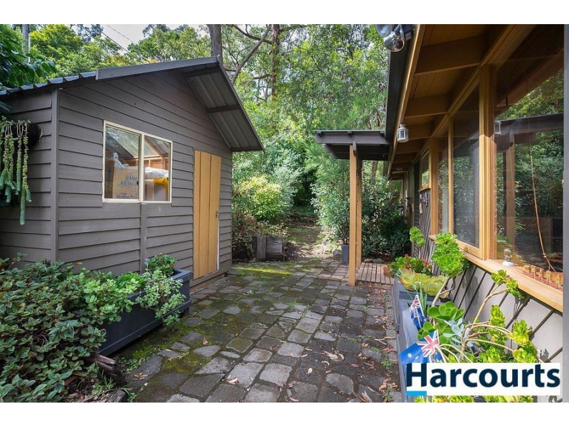 59 Alexander Avenue, Upwey VIC 3158