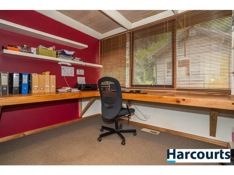 59 Alexander Avenue, Upwey VIC 3158
