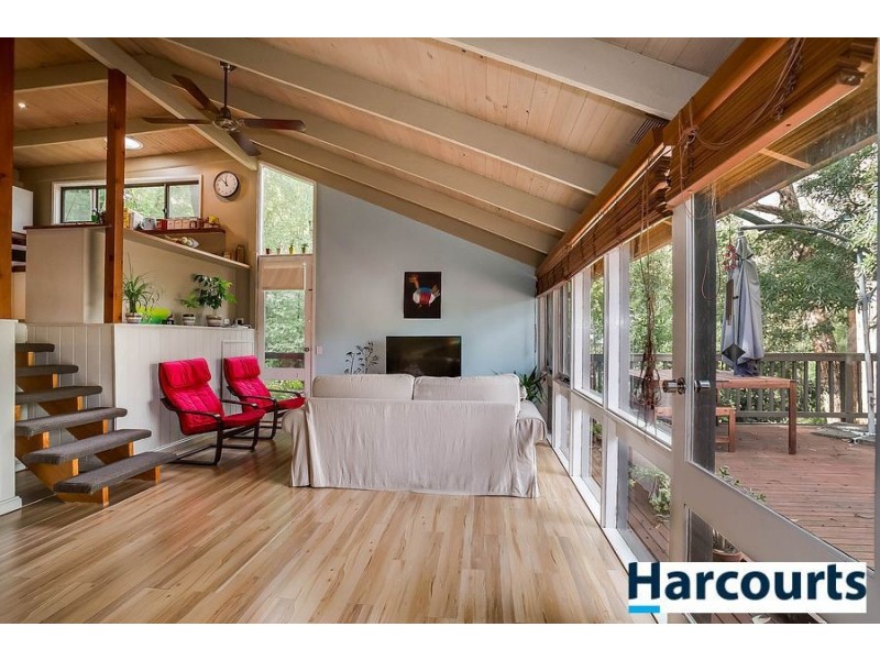 59 Alexander Avenue, Upwey VIC 3158