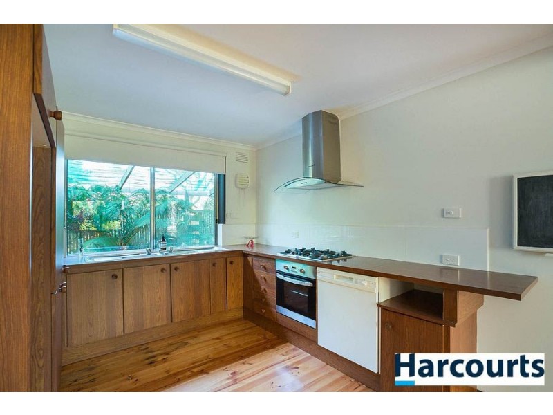 2/33-35 Forest Park Road, Upwey VIC 3158