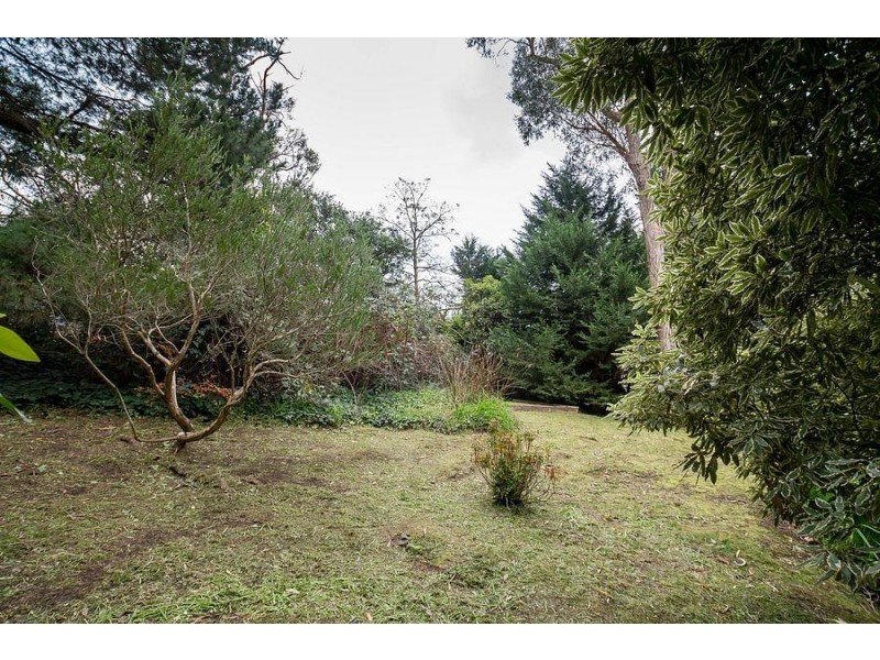 29 Deans Road, Upwey VIC 3158