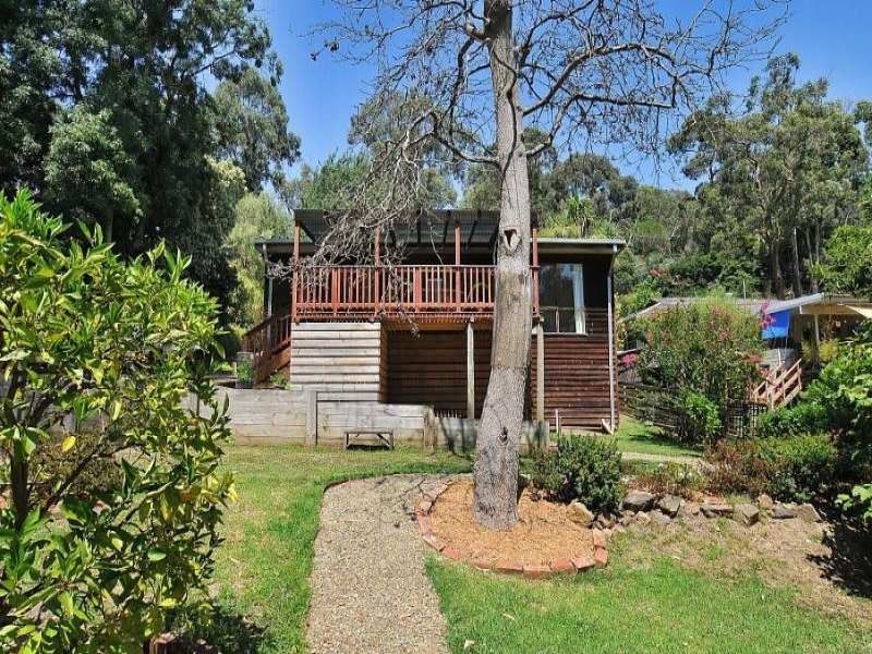 131 Old Belgrave Road, Upwey VIC 3158