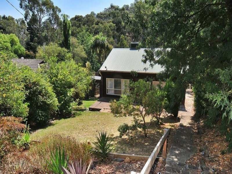 131 Old Belgrave Road, Upwey VIC 3158