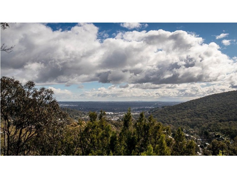 10 Irene Avenue, Upper Ferntree Gully VIC 3156