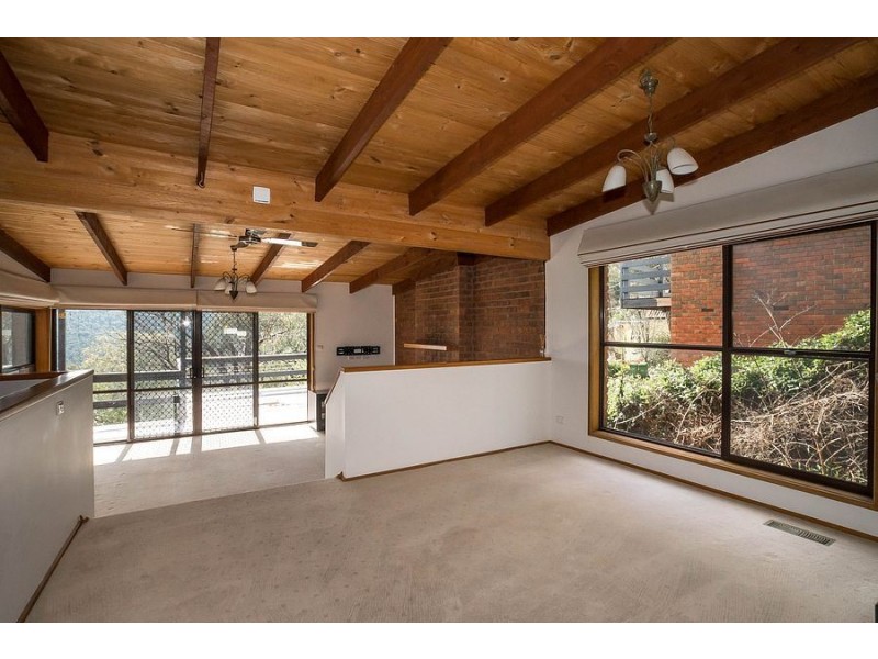 10 Irene Avenue, Upper Ferntree Gully VIC 3156