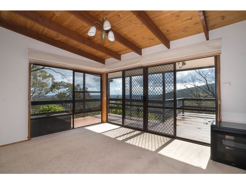 10 Irene Avenue, Upper Ferntree Gully VIC 3156