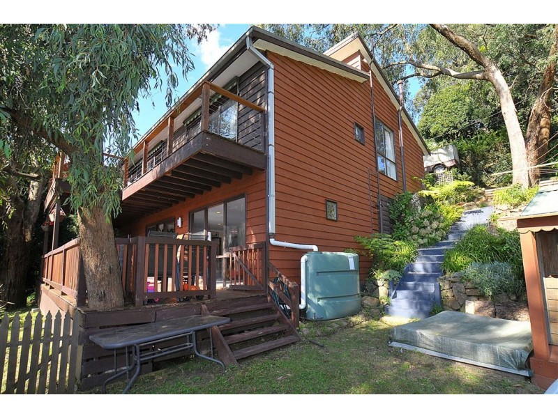 15 Irene Avenue, Upper Ferntree Gully VIC 3156