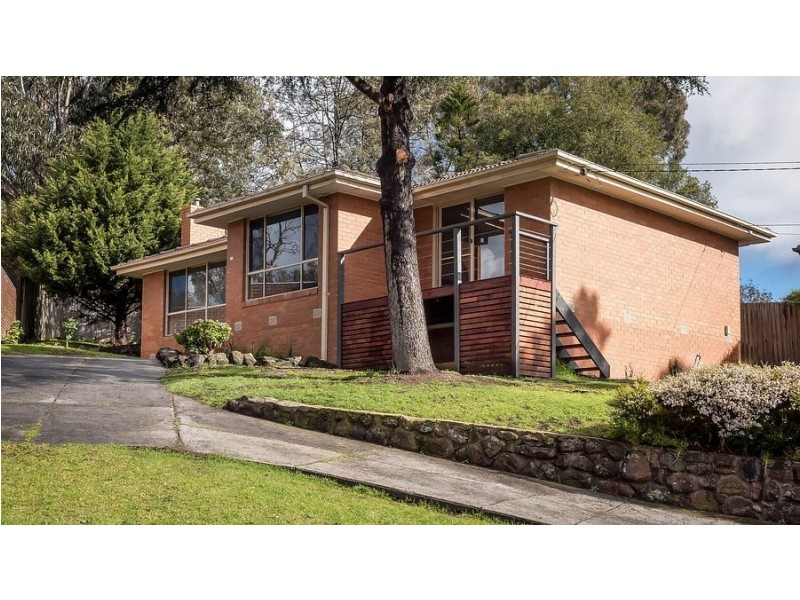31 Merricks Close, Ferntree Gully VIC 3156