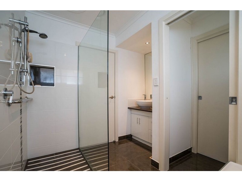 31 Merricks Close, Ferntree Gully VIC 3156