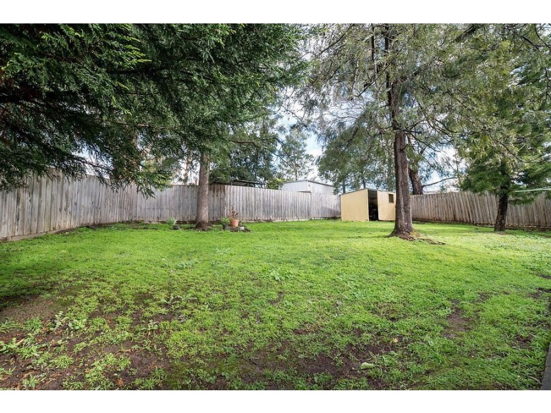 31 Merricks Close, Ferntree Gully VIC 3156