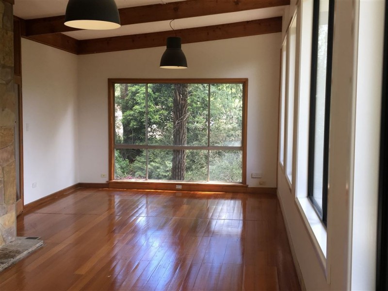 9 Mernda Road, Olinda VIC 3788