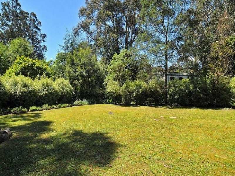 9 Mernda Road, Olinda VIC 3788