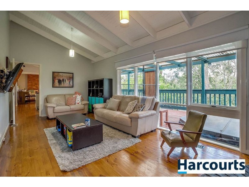 32 Ternes Road, Upwey VIC 3158