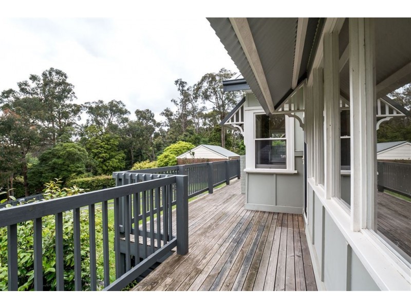 24 Mahony Street, Upwey VIC 3158