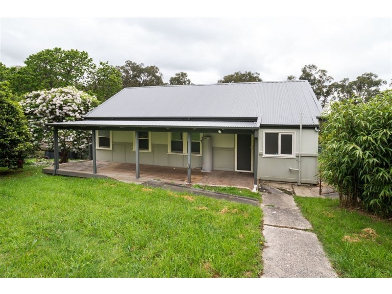 24 Mahony Street, Upwey VIC 3158