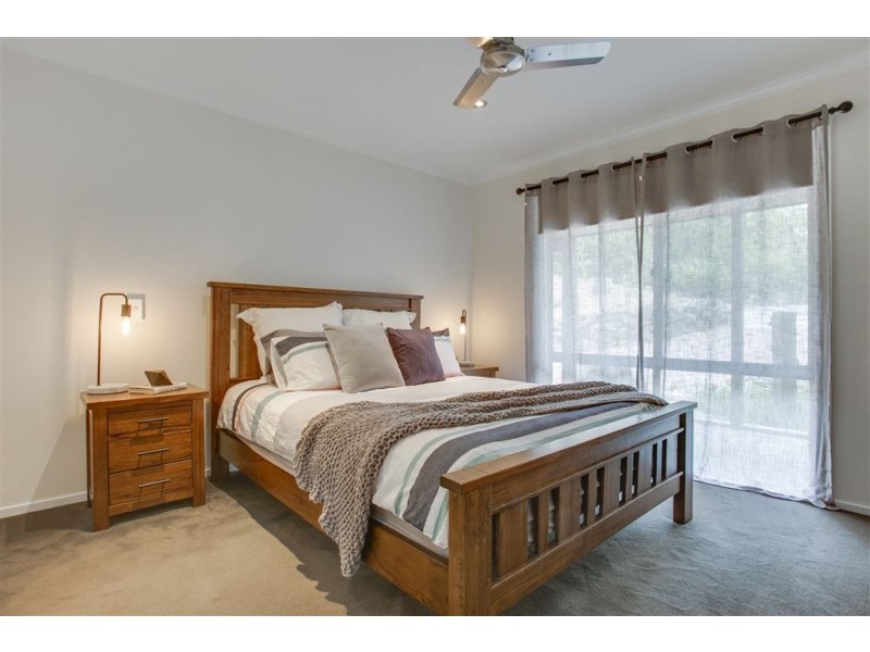 12 Leonard Street, Upwey VIC 3158