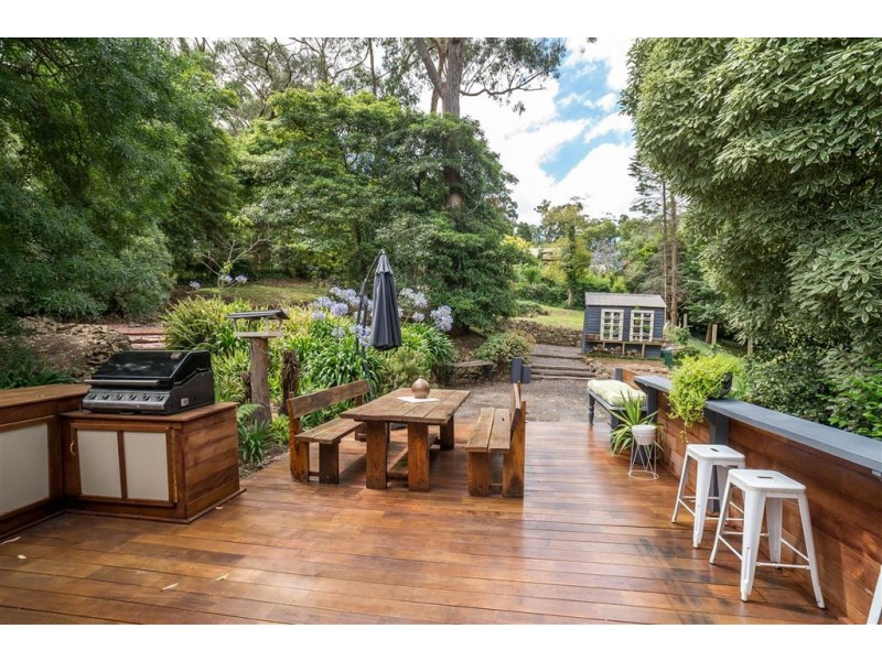 9 Ternes Road, Upwey VIC 3158