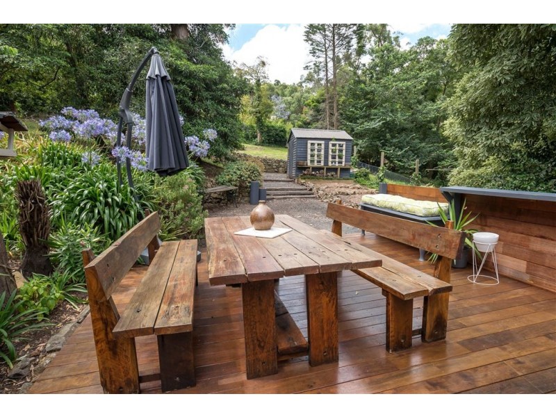 9 Ternes Road, Upwey VIC 3158