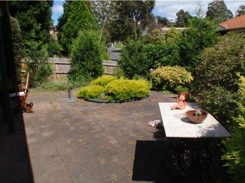 14 Montreal Drive, Doncaster East VIC 3109