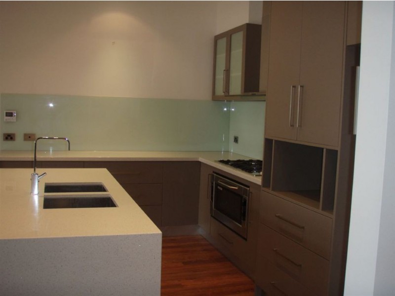 18 Bank Street, Alphington VIC 3078
