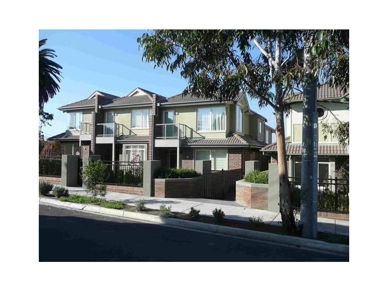 18 Bank Street, Alphington VIC 3078